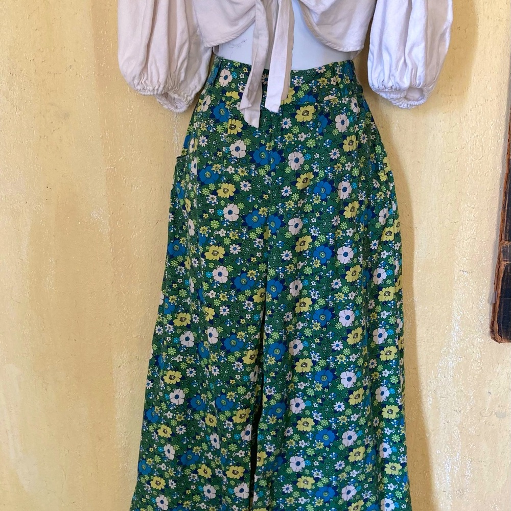 Free People Menocra Cropped Floral Printed Pants sz2 excellent preowned